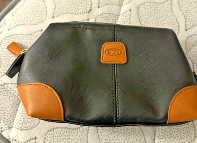 BRIC’S x Qatar Airways Amenity Bag Navy Tan Leather Travel Case by Formia - Image 1 of 3