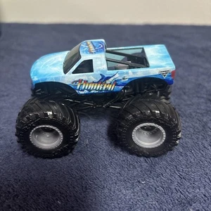 Hot Wheels monster jam hooked Die Cast - Picture 1 of 6