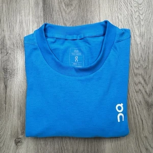 Camisa On Cloud Train-T Gráfica Para Hombre Talla L Grande Azul Nueva Con Etiquetas - Imagen 1 de 15