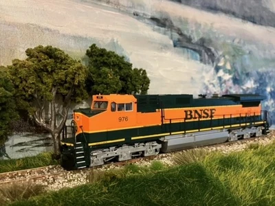 HO BNSF C44-9W #976 KATO 37-1901 Foto 1 de 4
