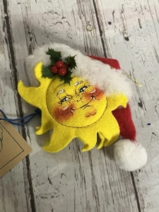 Smiling Sun In Santa Hat 1994 Annalee Mobilitee 3.5" Ornament - Picture 1 of 4