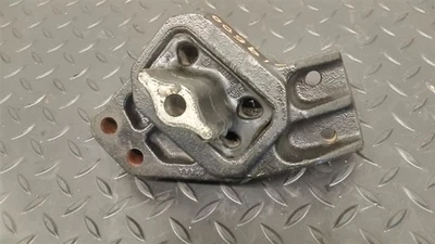 04-06 Dodge Durango 5.7L Right Passenger Engine Mount OEM 52021614AA - Image 1 of 4