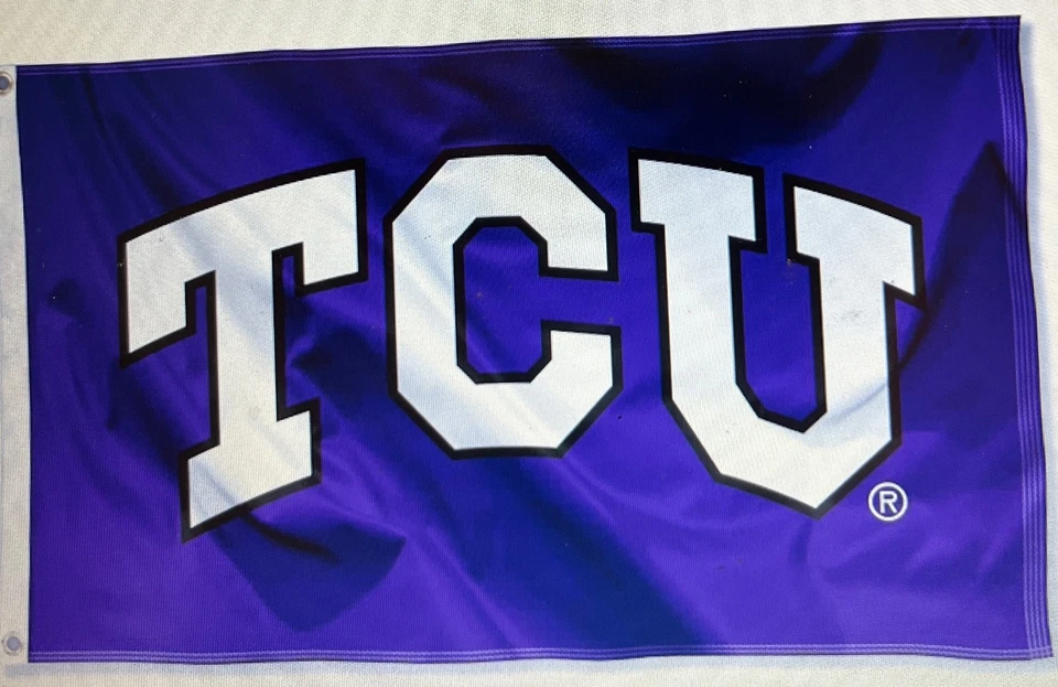 TCU HORNED FROGS 3' x 5' polyester flag - Image 1 of 1