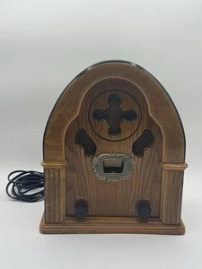 Classic Model 9720 Antique Cathedral Radio Replica Collector's Edition Vintage - Picture 1 of 6