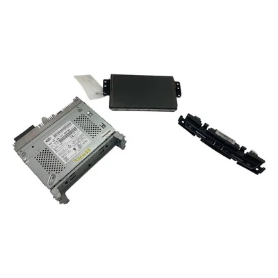 CITROEN DS3 FL RADIO HEAD UNIT WITH SCREEN 16-23 9816246080 - Image 1 of 4