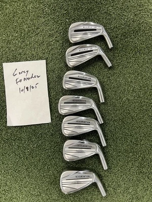 Juego de cabezas de palo de hierro Cobra 2023 King Tour 4-PW solamente. ¡Bonito!  Foto 1 de 4