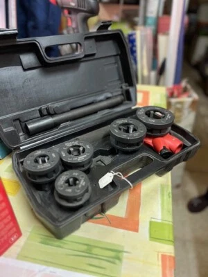 FILIERA EG MASTER 3/8-1/2-3/4-1-1 E 1/4 - Immagine 1 di 2