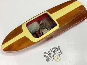 Vtg Wooden CHRIS CRAFT Remote Control RC Boat - FOR PARTS OR REPAIR