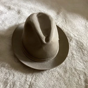 Andhurst waterproof Fedora Vintage EUC Khaki Brown Size Small 63/4-67/8 - Picture 1 of 9