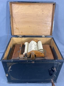 Organetto A Rulli Mignon Francese Pezzo Raro 4 Rulli Fine 800 Funzionante - Foto 1 di 23