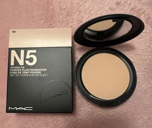 MAC Studio Fix Powder Plus Flawless Matte Finish Foundation N5 0.52 OZ / 15 g - Picture 1 of 1