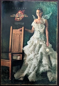 SDCC EXCLUSIVE HUNGER GAMES CATCHING FIRE KATNISS LIONS GATE PROMO POSTER - Picture 1 of 1