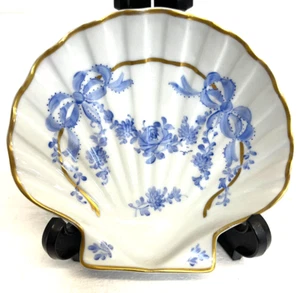 limoges BLUE FLORAL White With Gold Trim Clam Leaf 5 1/2 X 5 IN - Picture 1 of 3