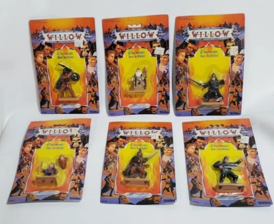 Juego completo de 6 figuras de acción de 3" de personajes heroicos de Willow 1988 originales en tarjeta Foto 1 de 4
