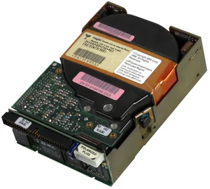 Disque Dur IBM 73F9001 400MB 4.3K SCSI 50-PIN 3.5'' Hh - Afbeelding 1 van 3