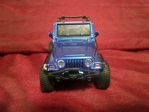 Die-Cast blau Jeep Wrangler Rubicon Spielzeug Modellauto W06 L - Bild 1 von 6