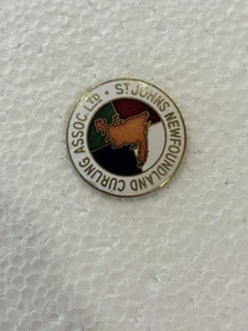 St John’s Newfoundland Curling Association Pin Enamel Over Brass - Picture 1 of 2