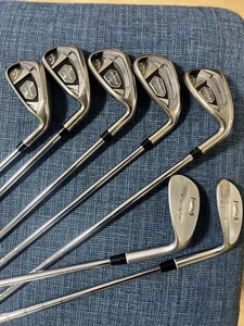 7 palos derecho Callaway Rogue Star Iron 69 SW - Imagen 1 de 11
