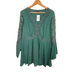 NWT Torrid Plus 2X Green Lace Babydoll Blouse Crinkle 3/4 Bell Sleeve - Picture 1 of 7