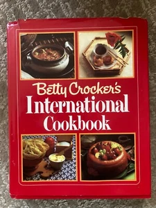 Betty Crocker's International Cookbook 1980 2nd Printing HCDJ - Picture 1 of 1