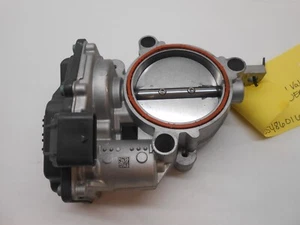 Cuerpo del acelerador de la válvula del acelerador BMW X3 genuino OEM 13548601651 / 8601651 GB0182 - Imagen 1 de 9