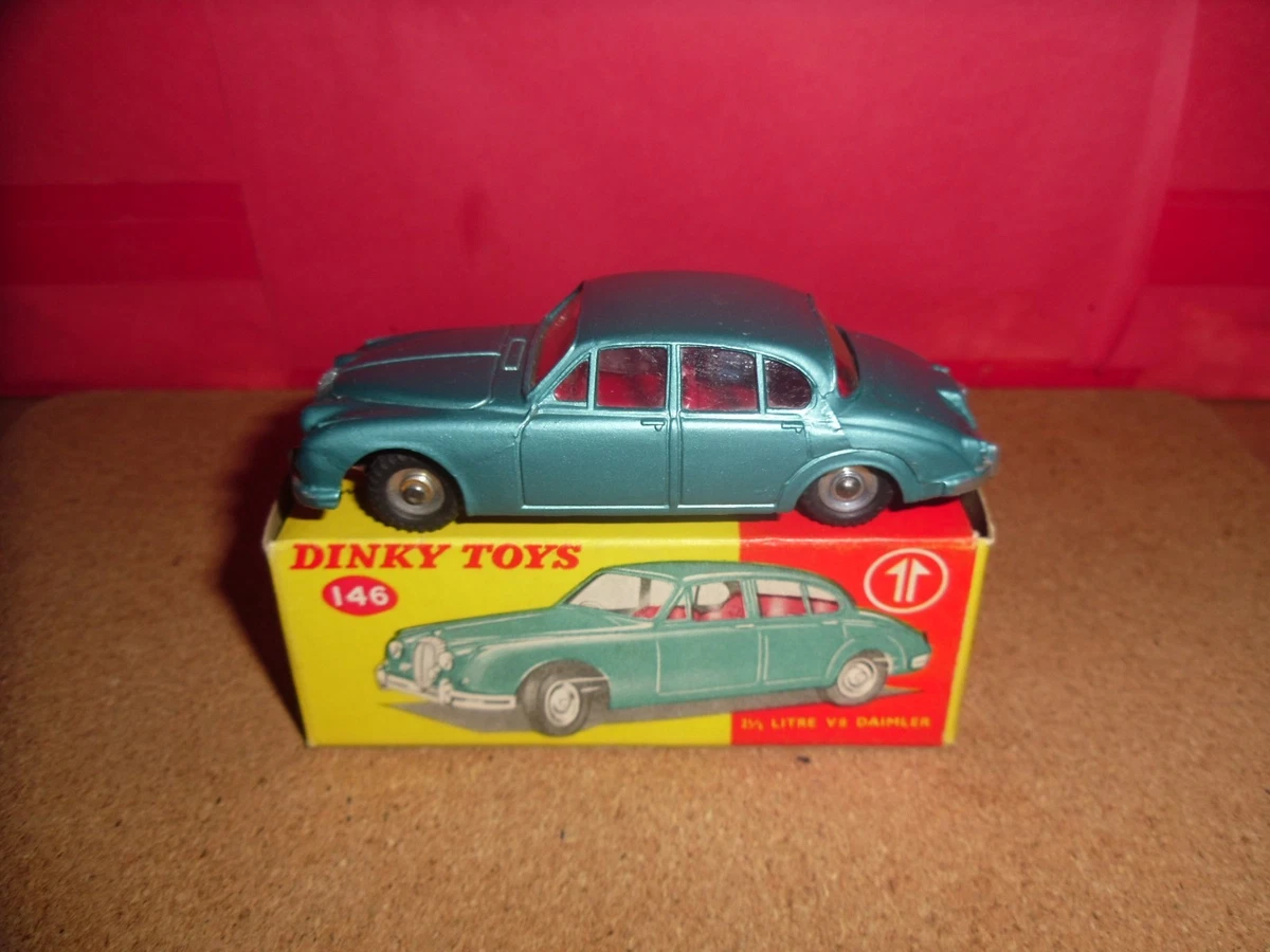 DINKY TOYS DAIMLER 2.5 LITRE ミニカー 昭和41年 DINKY TOYS DAIMLER 2.5 LITRE ミニカー 昭和41年