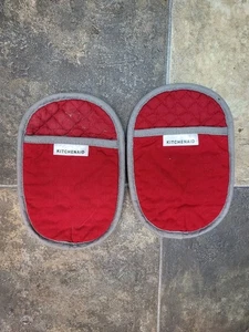 2 Red Mini Kitchenaid Hot Pads With Silicone Grips - Picture 1 of 2