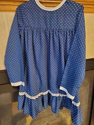 Girl's Blue And White Polka Dot Vintage Dress, Size 6, EUC - Image 1 of 4