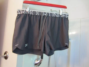 Pre-owned women's active wear shorts Under Armour Heat Gear Size MD loose fit - Picture 1 of 10