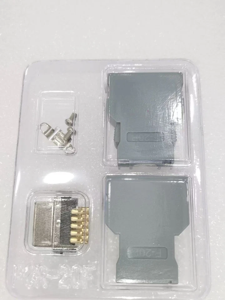 5 sets Fanuc CNC lathe CNC encoder plug PCR-20F driver connector - Image 1 of 1