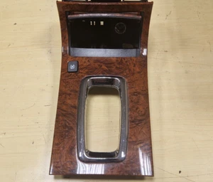 2006-2011 Cadillac DTS CENTER CONSOLE SHIFTER TRIM BEZEL COVER - Picture 1 of 12