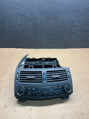 2007 to 2009 Mercedes E-Class E350 E500 A/C Climate Control Air Vent Panel E2157 - Image 1 of 4