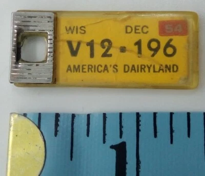 1954 Dec Wisconsin Veterans Miniature License Plate Pendant Key Fob Charm Metal - Image 1 of 2