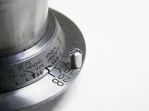 (28) Long screw for Leica Elmar, Summaron Hektor 50mm 35mm lenses, repair parts - Picture 1 of 2