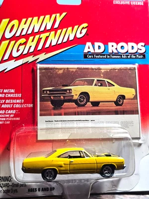 MOC Johnny Lightning Ad Rods 1970 Plymouth Road Runner Yellow w/Black Interior - Image 1 of 4
