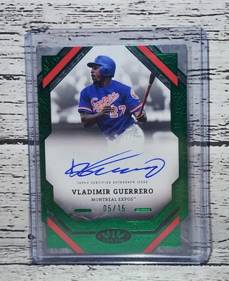 Autógrafos 2025 Topps Tier One verde Vladimir Guerrero /15 exposições - Imagem 1 de 3