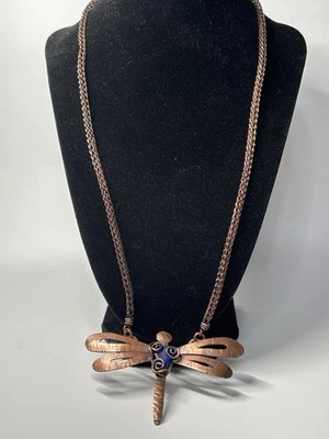 Ожерелье ручной работы из меди со стрекозой с регулируемой подвеской из синего морского стекла 16 дюймов - Изображение 1 из 4