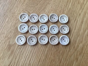 Botones de madera para bebé corazón hechos con amor 25 mm X 15 - Imagen 1 de 3