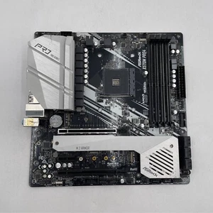 ASRock X570M PRO4 AMD AM4 DDR4 mATX Motherboard - Afbeelding 1 van 5