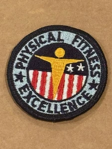 Parche atlético deportivo vintage de excelencia física - Imagen 1 de 2