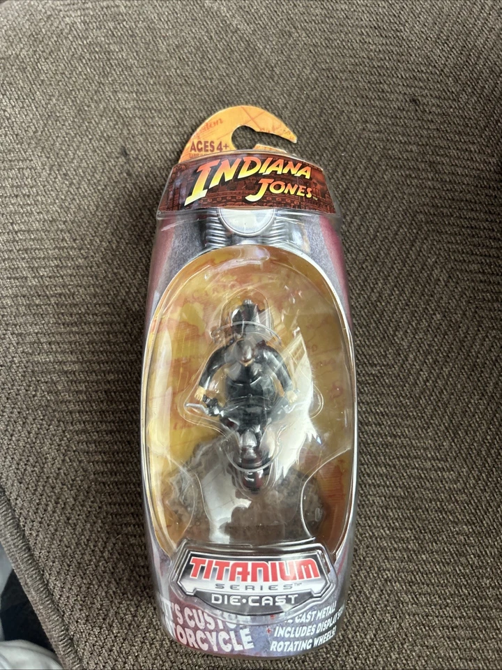 Indiana Jones Mutts Custom Motorcycle Die Cast Metal Titanium Series 2008 New - Image 1 of 4