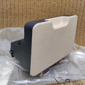 NEW Genuine Mercedes W163 ML Rear Cup Holder Java Beige 1636830210 1636800514 - Picture 1 of 7