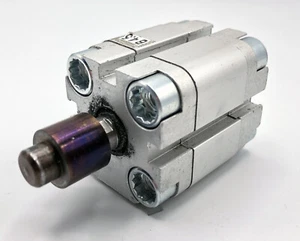 FESTO ADVU-25-10-P-A Kompaktzylinder 156523 -used- - Bild 1 von 4