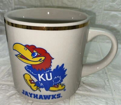 Caneca de café rara vintage Kansas KU Jayhawks com acabamento dourado traseira em branco - Imagem 1 de 4