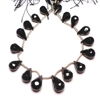 BRIOLETTE GOTA FACETADA CIRCONITA CÚBICA NEGRA 17 CUENTAS 622S 8,1x5mm a 11,4x7,2mm Foto 1 de 3