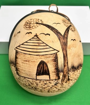 De Colección Kalimba Pulgar Piano Musical Folclórico Pirografía Arte Quema Madera Hecho a Mano Foto 1 de 4