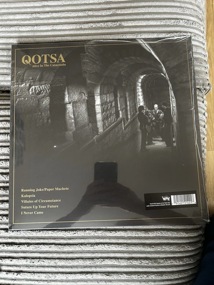 Queens Of The Stone Age - Alive In The Catacombs [VINYL] - Image 1 of 1