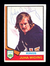 1974 TOPPS #258 JUHA WIDING AUTOGRAPHED SIGNED PERFECT PLACEMENT ON HOCKEY CARD