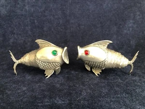 Antique Salt ant Paper Shakers in a Form of Articulated Sterling Silver Fishes - Picture 1 of 18