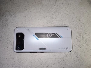 ASUS ROG Phone 6 - 256/12 GB- White (Unlocked) - Afbeelding 1 van 4